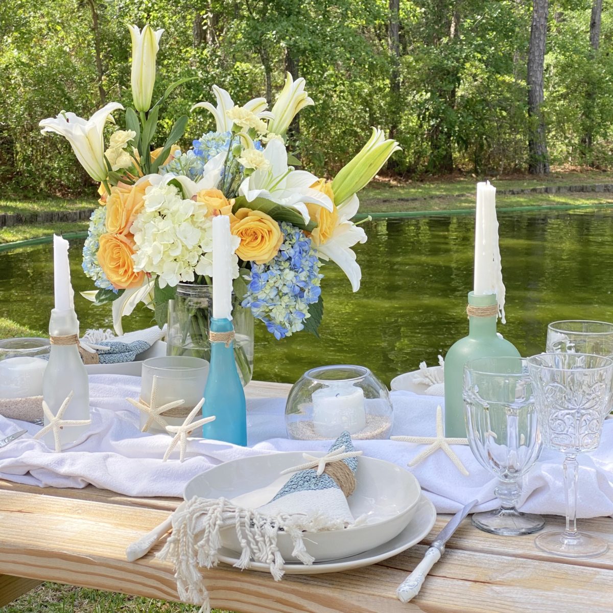 Simple summer tablescape with a coastal vibe.